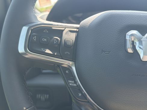 New 2026 RAM 1500 Laramie AWD/4WD image 11