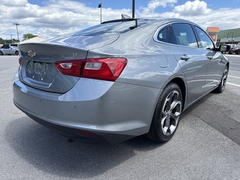 Used 2024 Chevrolet Malibu LT FWD image 3