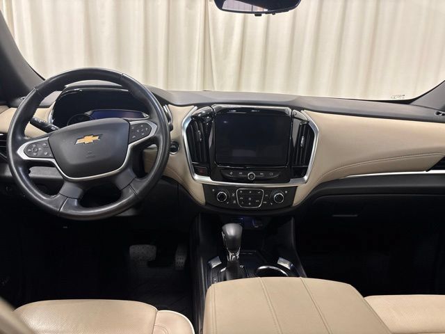 Used 2022 Chevrolet Traverse Premier AWD/4WD image 23