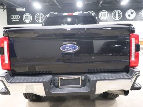 Used 2023 Ford F250 Lariat AWD/4WD image 4