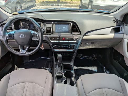 Used 2019 Hyundai Sonata SE FWD image 15