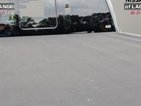 Used 2019 Ford F150 Lariat w/ Equipment Group 502A Luxury image 12