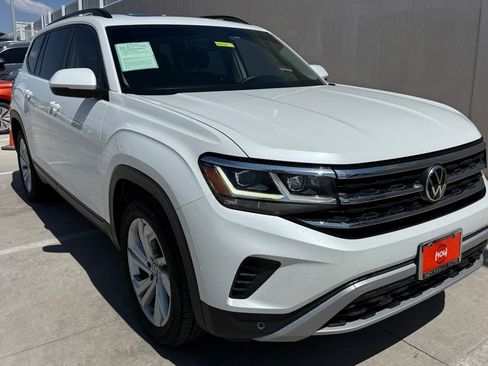 Used 2021 Volkswagen Atlas SE FWD image 2