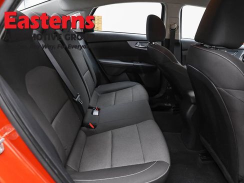Used 2023 Kia Forte LXS w/ LXS Technology Package FWD image 23