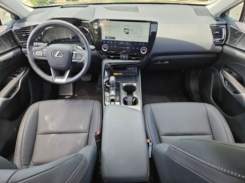 Used 2025 Lexus NX 350h AWD w/ Accessory Package (2T) image 17