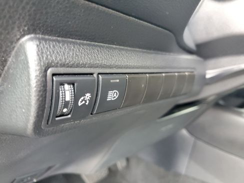 Certified 2025 Toyota Corolla LE FWD image 22