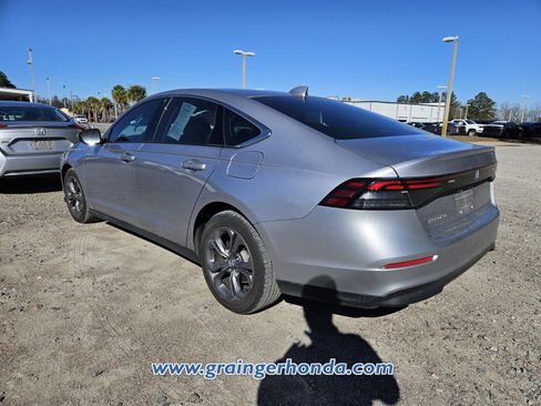Used 2023 Honda Accord EX image 10