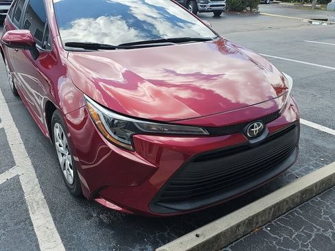 Used 2023 Toyota Corolla LE FWD image 20