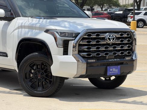Used 2024 Toyota Tundra Platinum AWD/4WD image 2