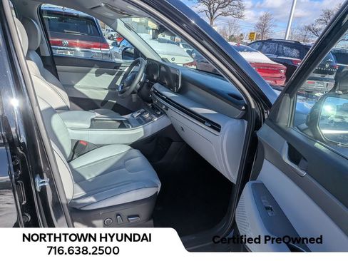 Used 2023 Hyundai Palisade SEL image 41