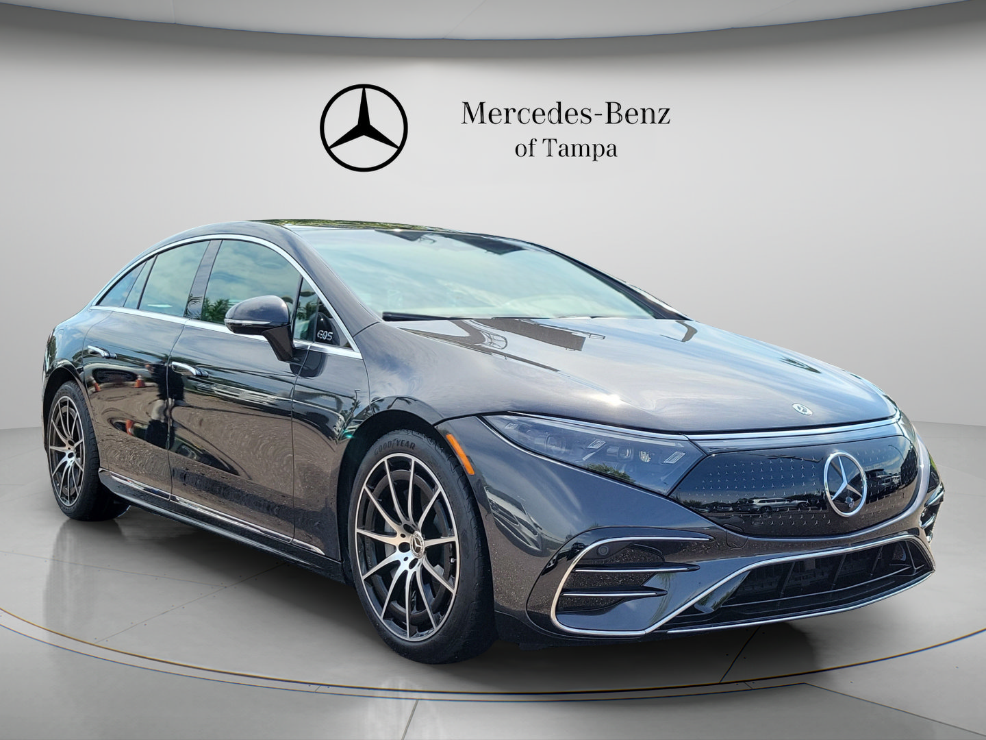 Certified 2024 Mercedes-Benz EQS 580 4MATIC Sedan image 5