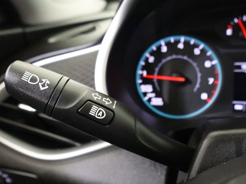 Used 2024 Chevrolet Malibu LT image 28