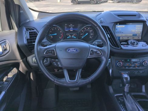 Used 2017 Ford Escape Titanium image 15