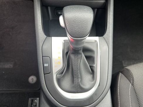 Used 2024 Kia Forte LXS image 28