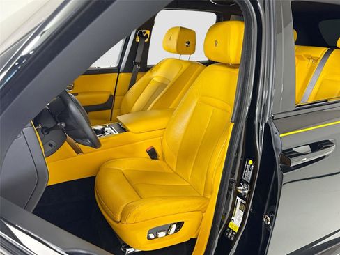 Used 2020 Rolls-Royce Cullinan image 11