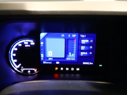 Used 2023 Ford Bronco Everglades image 14