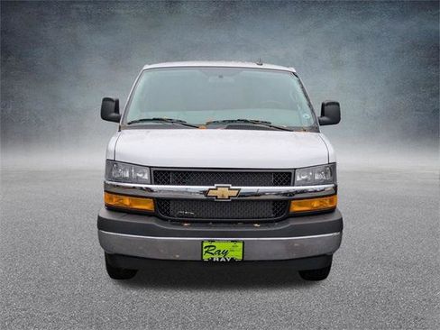 New 2025 Chevrolet Express 3500 w/ Driver Convenience Package image 9