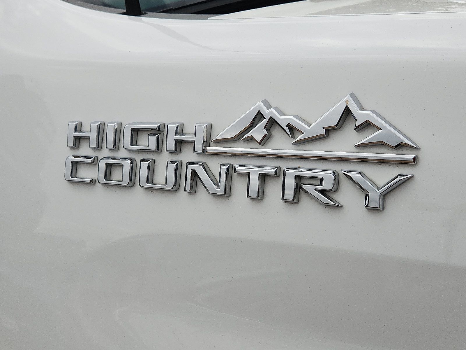 Used 2022 Chevrolet Silverado 2500 High Country AWD/4WD image 9