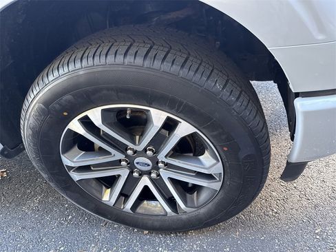 Used 2022 Ford F150 XL w/ STX Appearance Package image 13