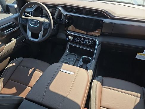 New 2025 GMC Sierra 2500 Denali w/ Denali Reserve Package image 30