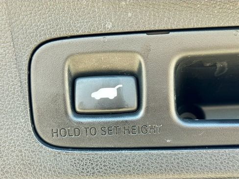 Used 2018 Honda CR-V Touring image 34