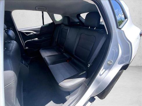 Used 2025 Chevrolet Trax LT w/ Driver Confidence Package FWD image 27