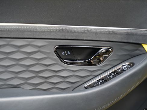 Used 2025 Bentley Continental GT Speed image 49