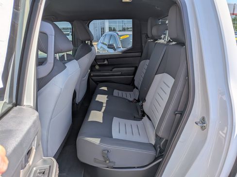 Used 2024 Toyota Tacoma TRD Sport AWD/4WD image 20