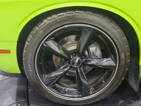 Used 2015 Dodge Challenger R/T w/ Quick Order Package 22B R/T RWD image 22