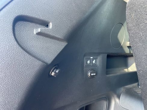 Used 2022 Kia Telluride EX w/ EX Premium Package image 40