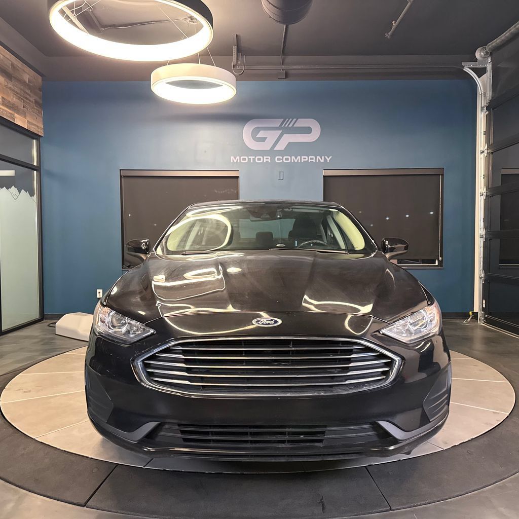 Used 2019 Ford Fusion SE AWD/4WD image 8