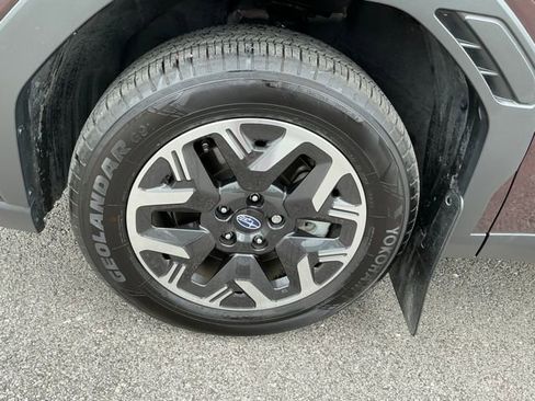 Used 2026 Subaru Forester Premium image 9