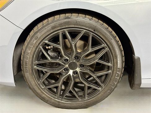 Used 2021 Honda Accord Touring image 31