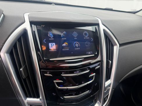 Used 2013 Cadillac SRX Luxury FWD image 14