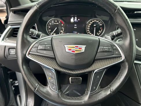 Used 2023 Cadillac XT5 Sportv image 17
