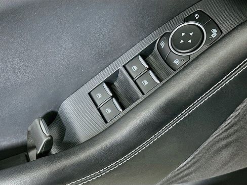 Used 2025 Ford Mustang Mach-E Select w/ Comfort Package Lite AWD/4WD image 18