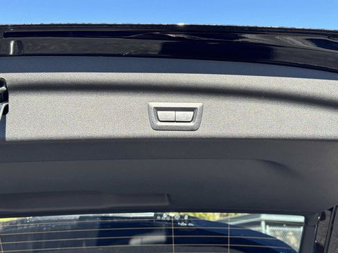 New 2026 BMW X1 xDrive28i w/ Technology Package image 12