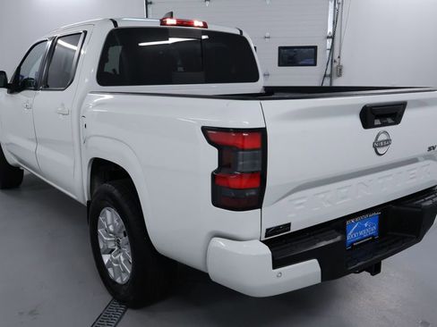 Used 2024 Nissan Frontier SV w/ SV Convenience Package image 5