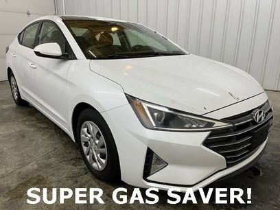Used 2019 Hyundai Elantra SE w/ Cargo Package