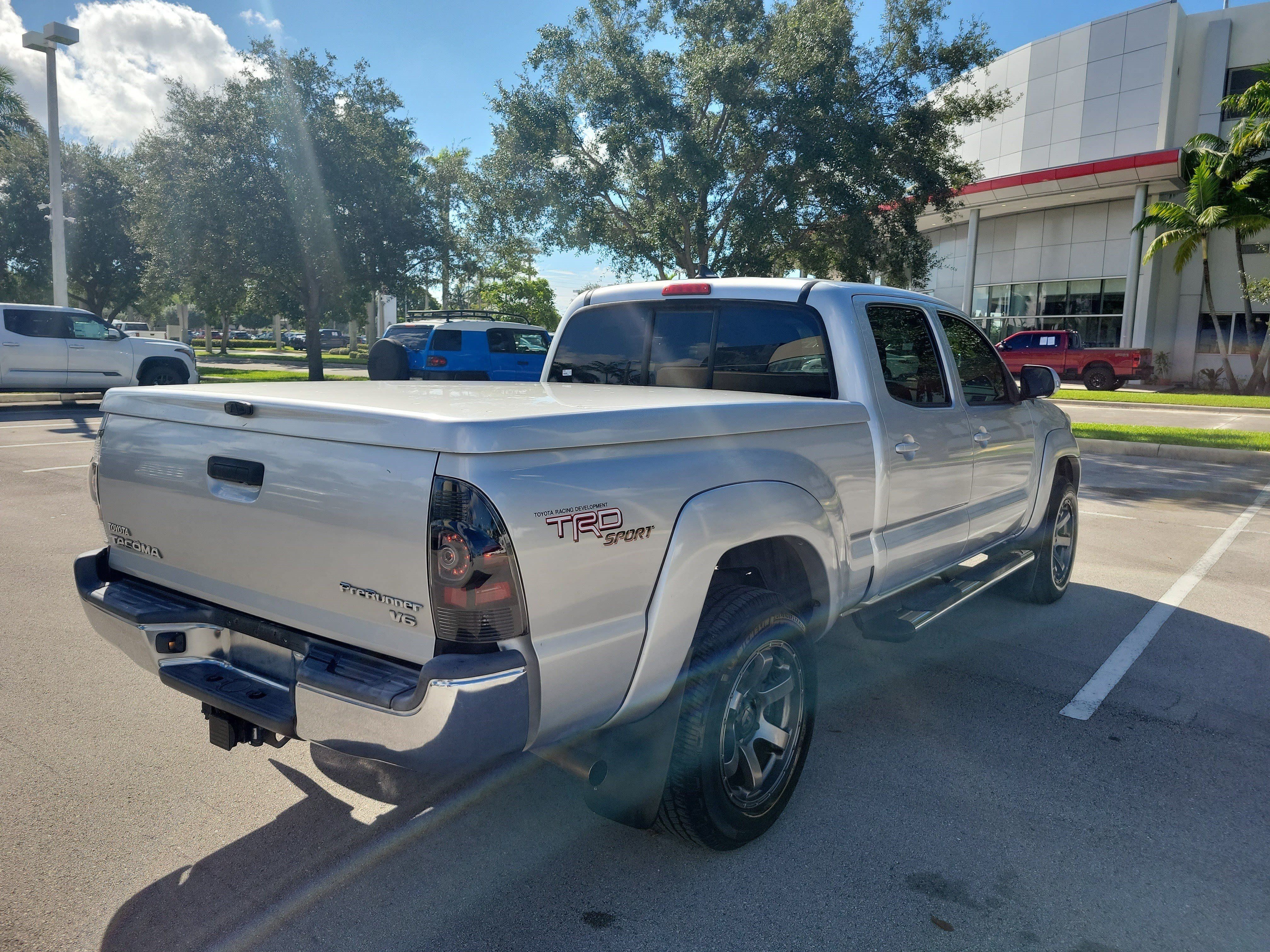 Used 2012 Toyota Tacoma PreRunner w/ TRD Sport Pkg RWD image 7