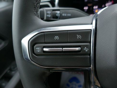 New 2026 GMC Canyon Elevation w/ Convenience Package image 16