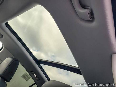 New 2026 Buick Envision Avenir image 11