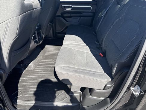 Used 2019 RAM 1500 Big Horn image 24