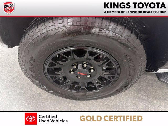 Certified 2025 Toyota 4Runner TRD Off-Road Premium AWD/4WD image 32