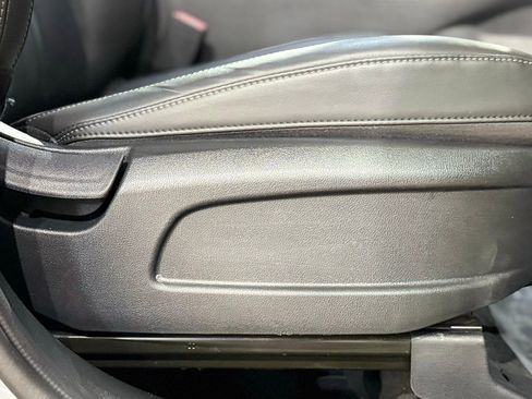 Used 2024 Kia Sorento S w/ Panoramic Sunroof Package image 68