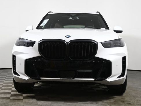 New 2026 BMW X5 xDrive40i w/ M Sport Package image 10