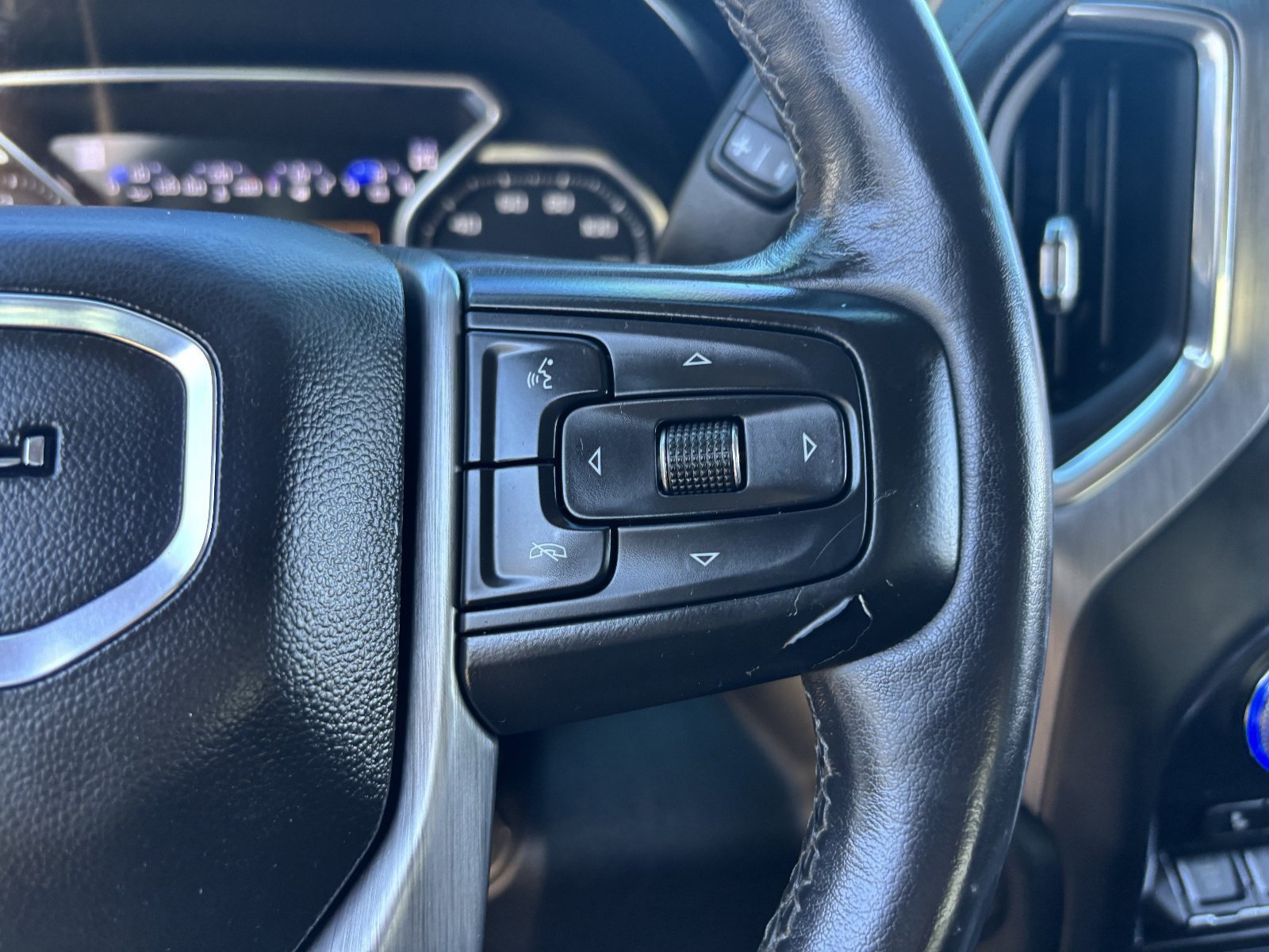 Used 2020 GMC Sierra 2500 Denali w/ Denali Ultimate Package AWD/4WD image 30