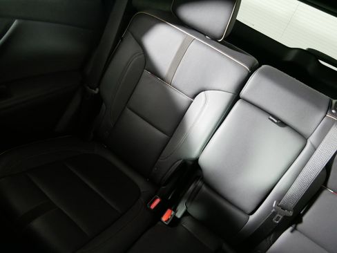 Used 2022 Chevrolet Blazer Premier image 12