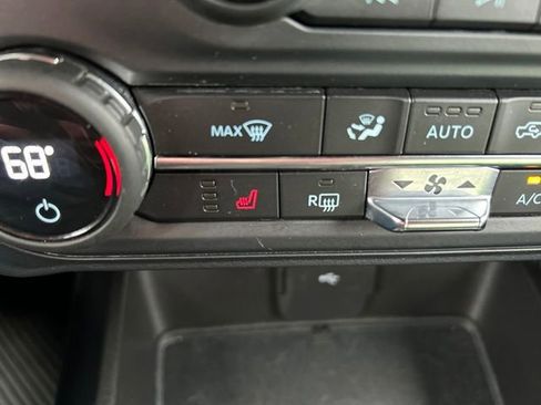 Used 2021 Ford Bronco Outer Banks w/ Sasquatch Package AWD/4WD image 27