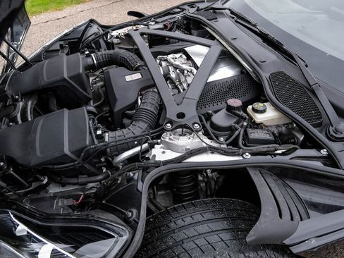 Used 2020 Aston Martin DB11 Coupe RWD image 52